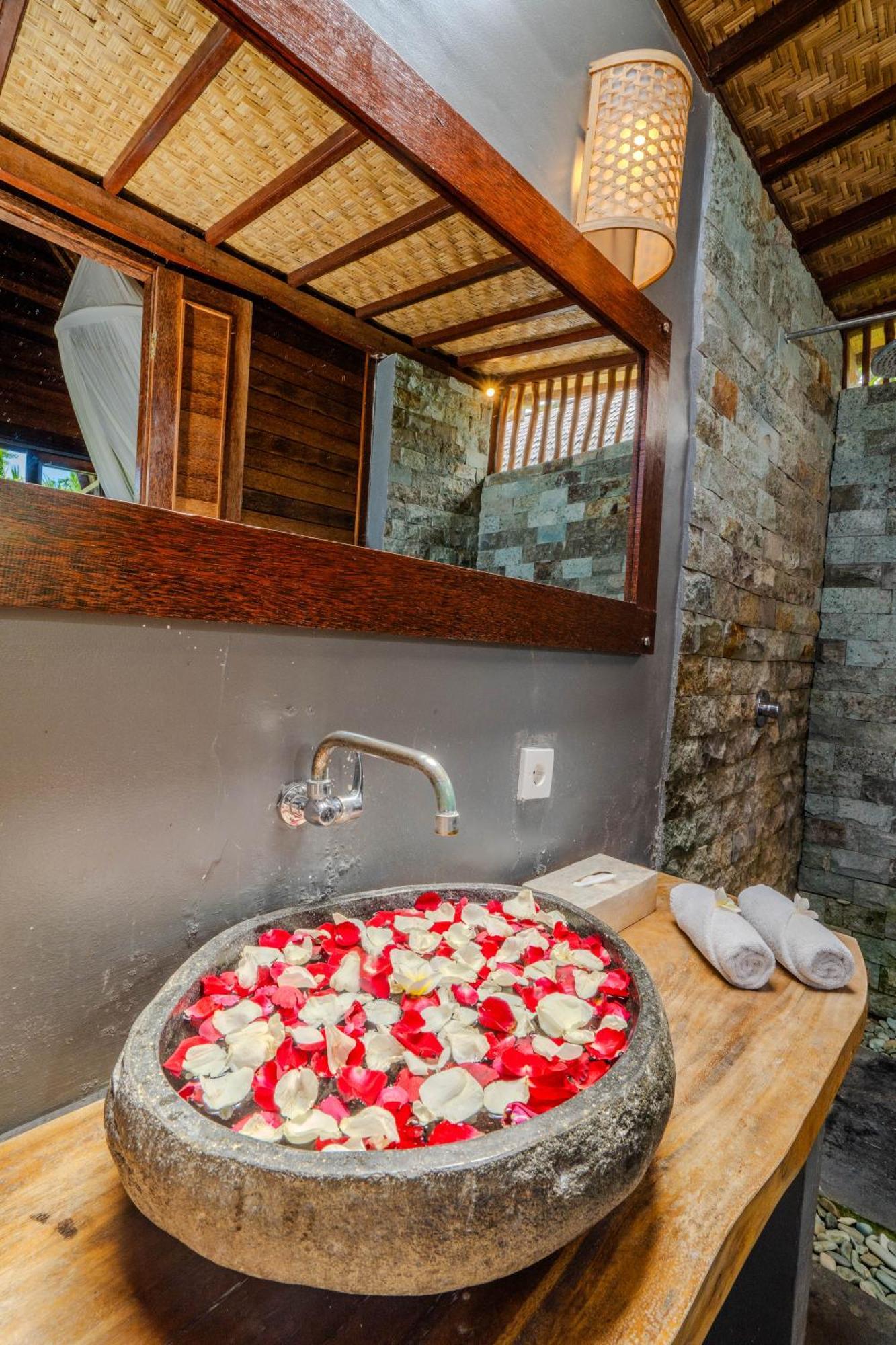 Lumbung Bukit Resort Uluwatu Dış mekan fotoğraf