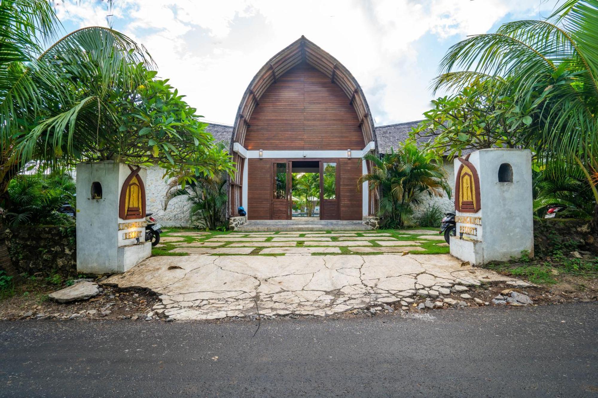 Lumbung Bukit Resort Uluwatu Dış mekan fotoğraf